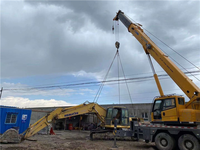 枣强县25吨吊车的工作半径是多少？